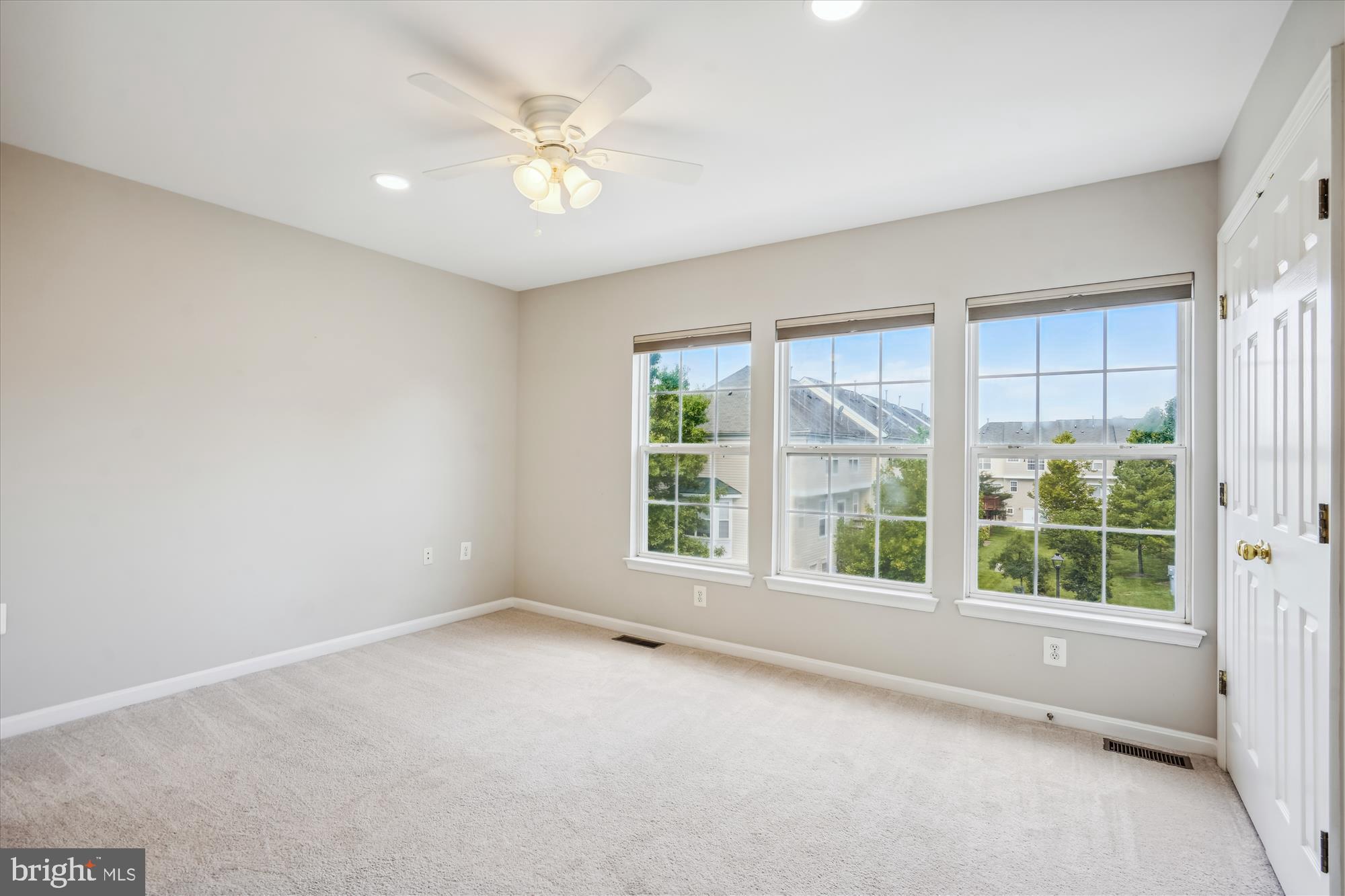 PARKSIDE AT DULLES - Residential Lease