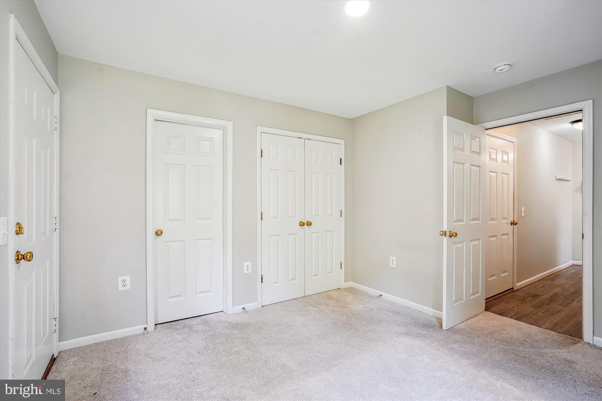 PARKSIDE AT DULLES - Residential Lease