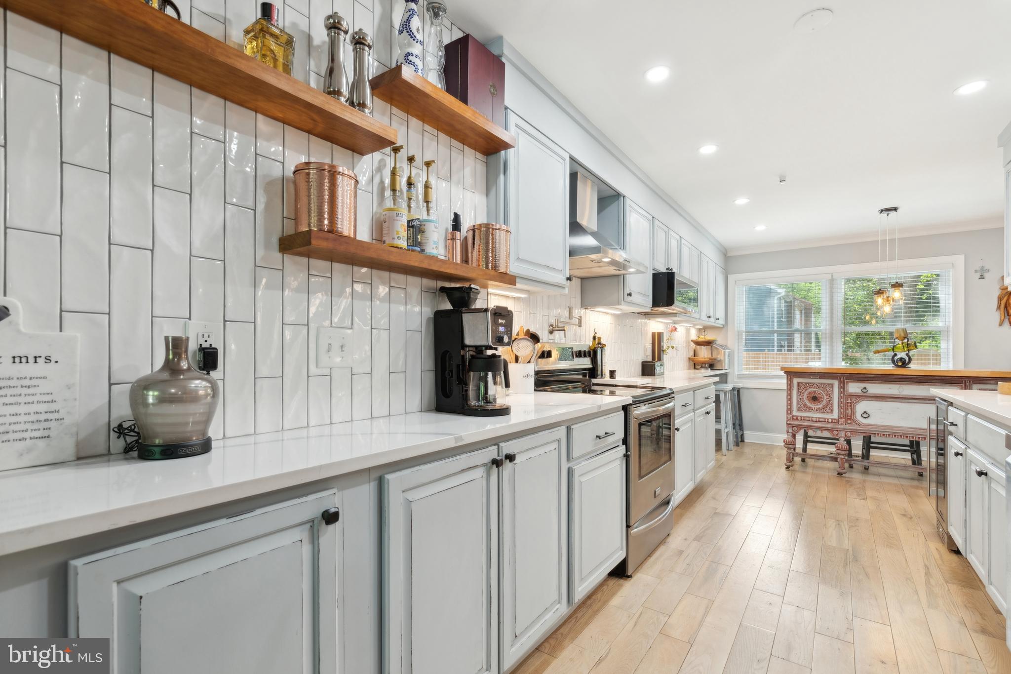 CROFTON MEADOWS - Residential