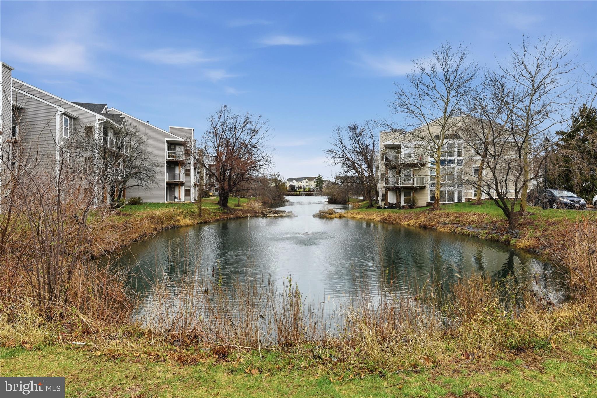 LAKESHORE - Residential