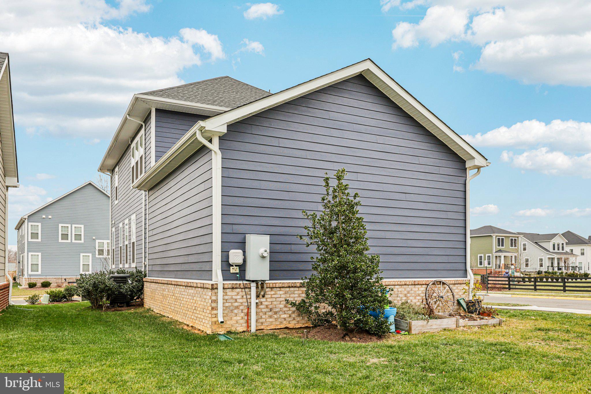 HERITAGE AT MARSHALL - Residential