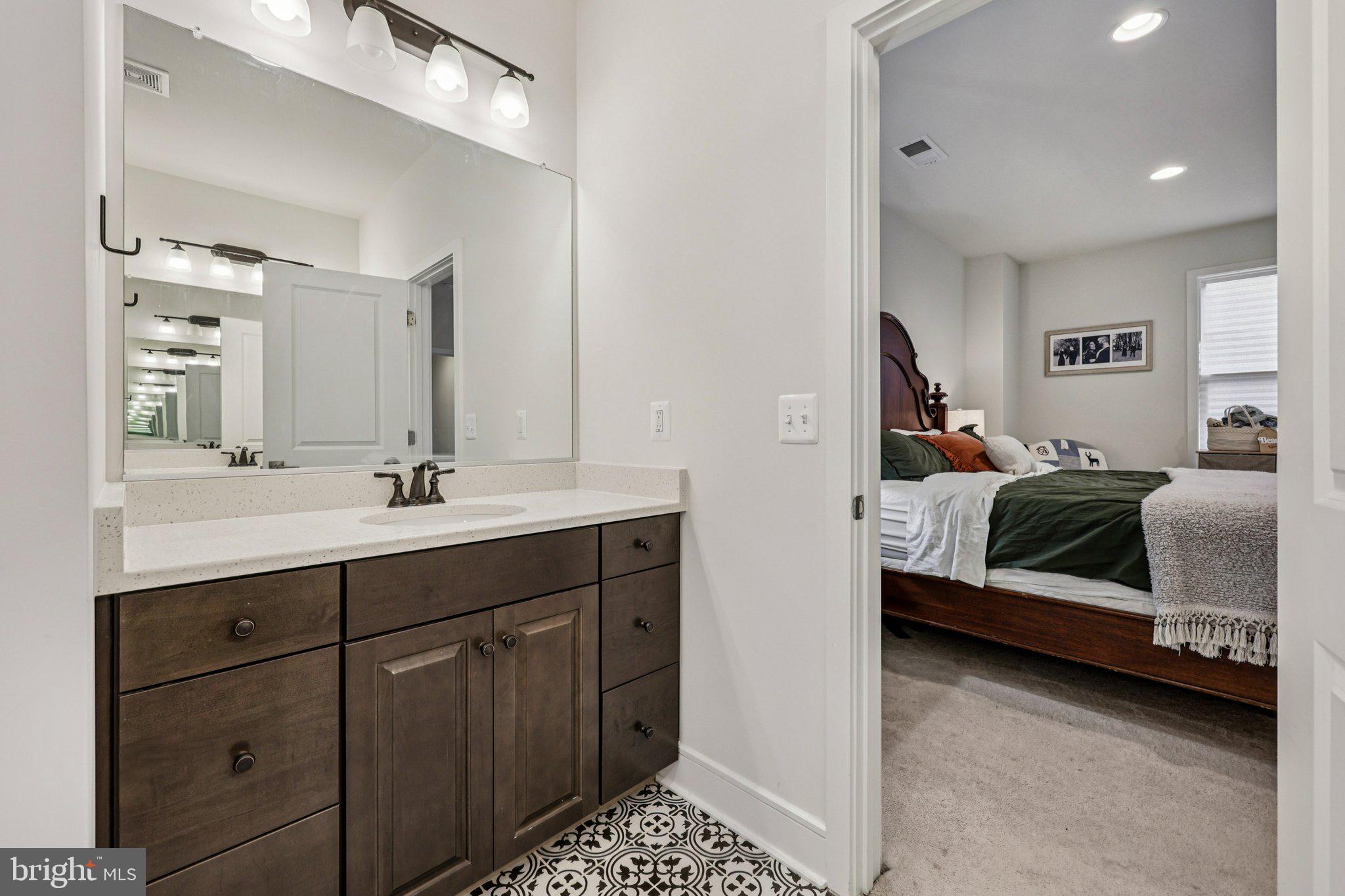 HERITAGE AT MARSHALL - Residential