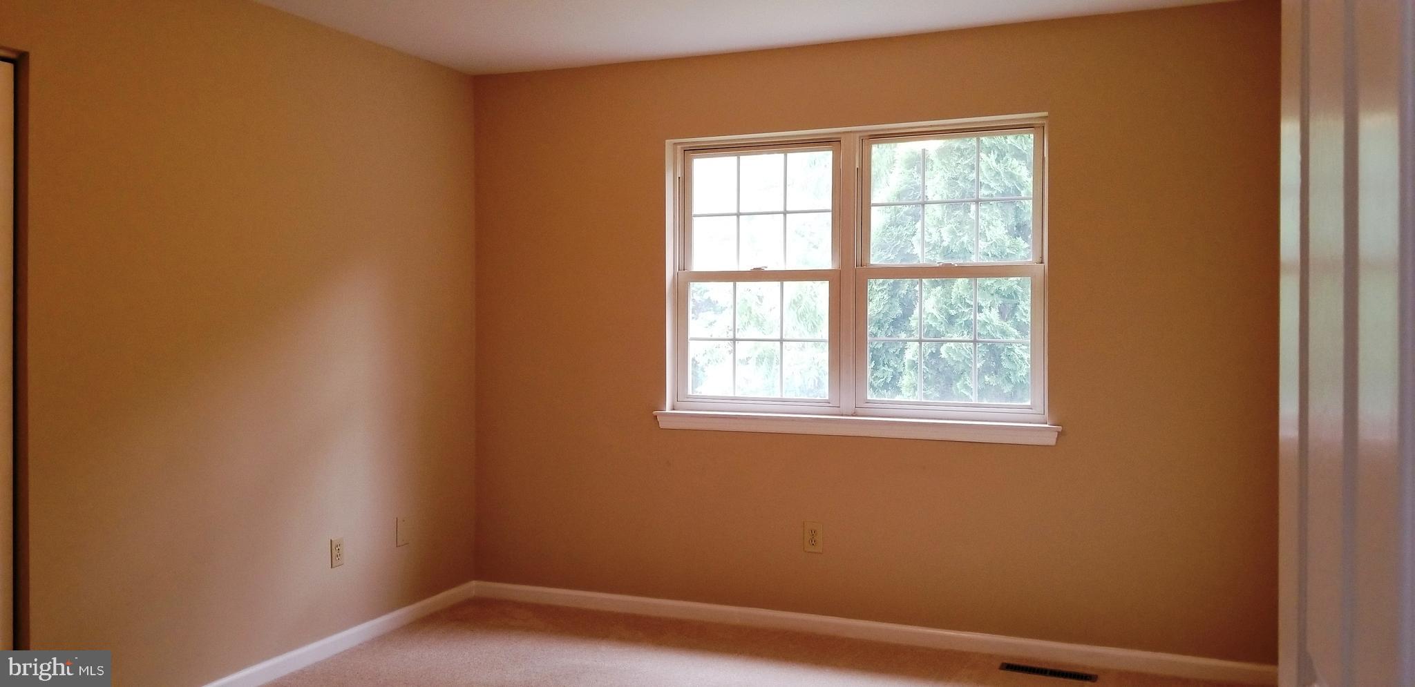 YELLOWHOUSE - Residential