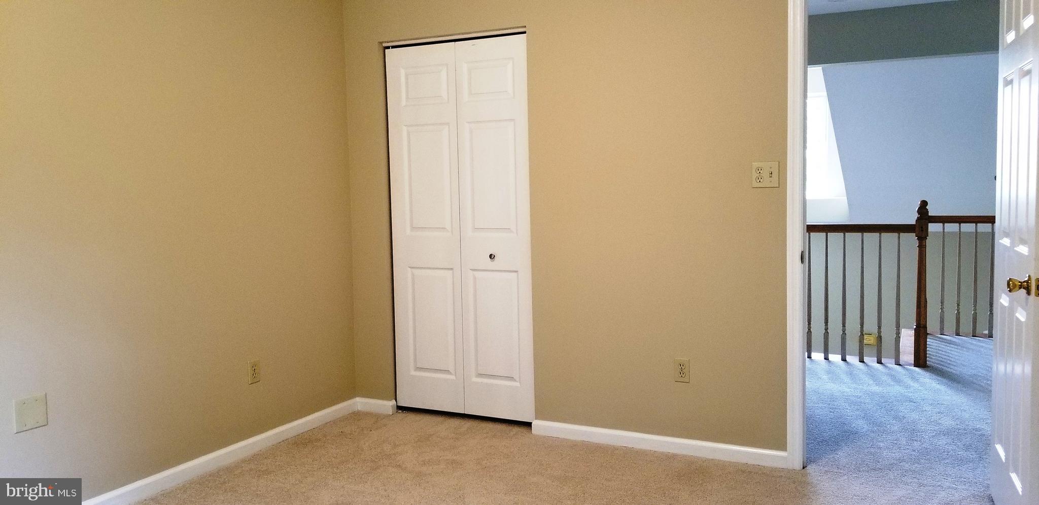 YELLOWHOUSE - Residential