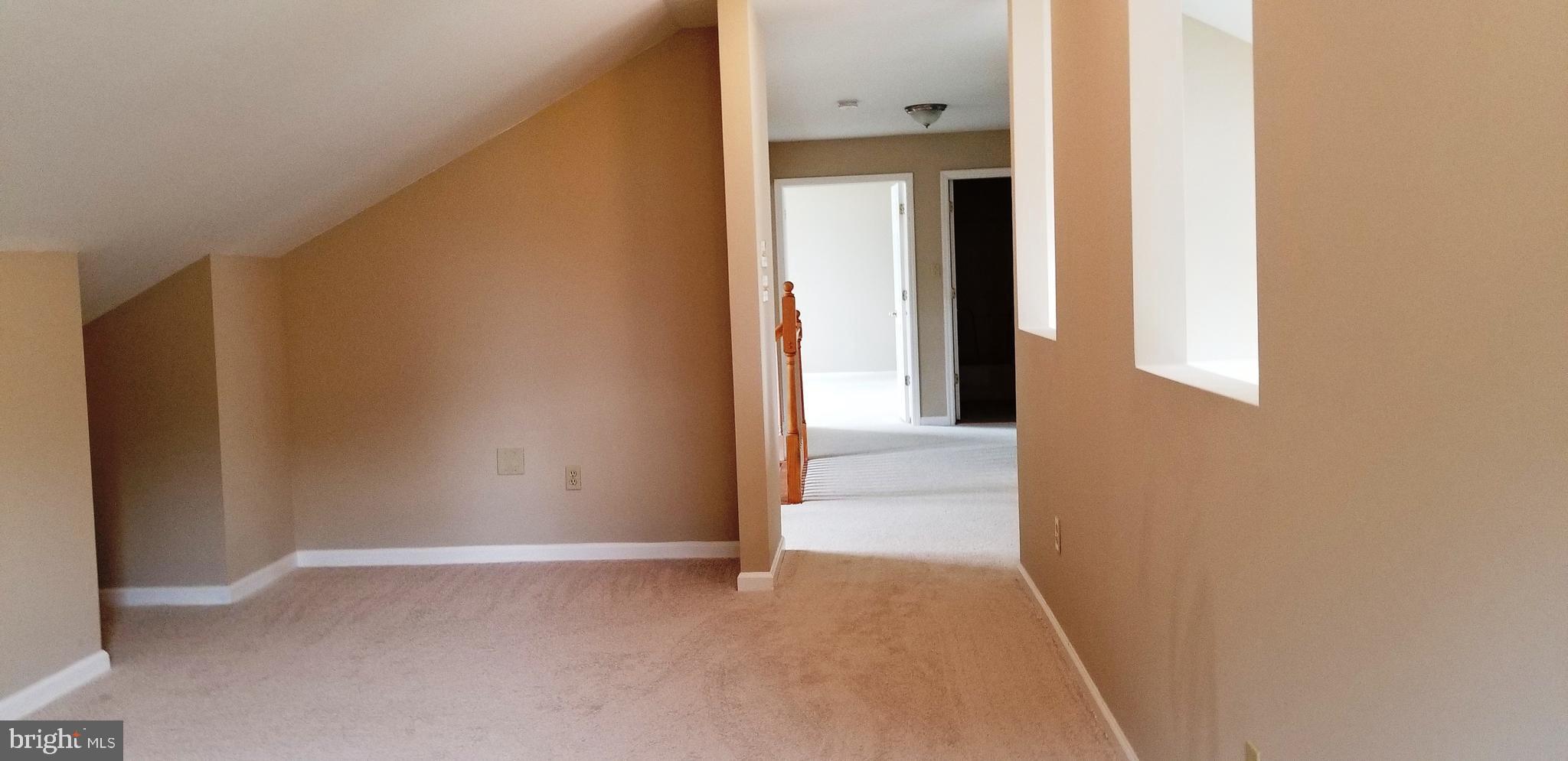 YELLOWHOUSE - Residential