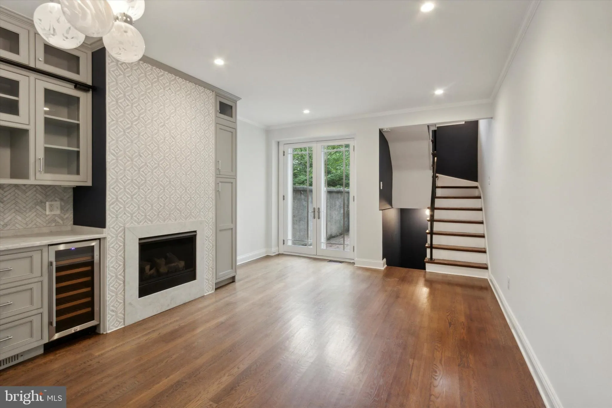 Philadelphia, Pennsylvania 19146, United States, 3 Bedrooms Bedrooms, ,2 BathroomsBathrooms,Residential,Contingent,42267