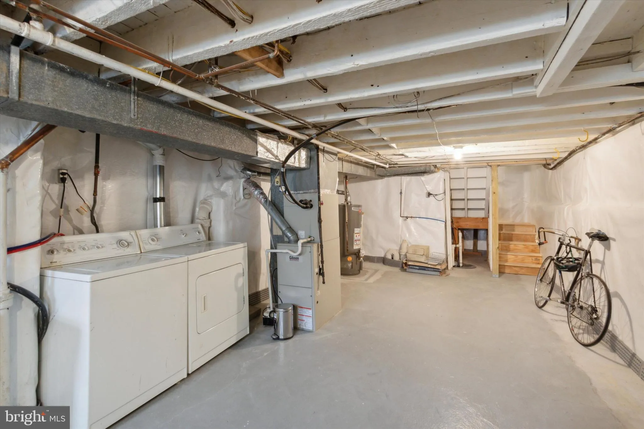 Philadelphia, Pennsylvania 19146, United States, 3 Bedrooms Bedrooms, ,2 BathroomsBathrooms,Residential,Contingent,42267