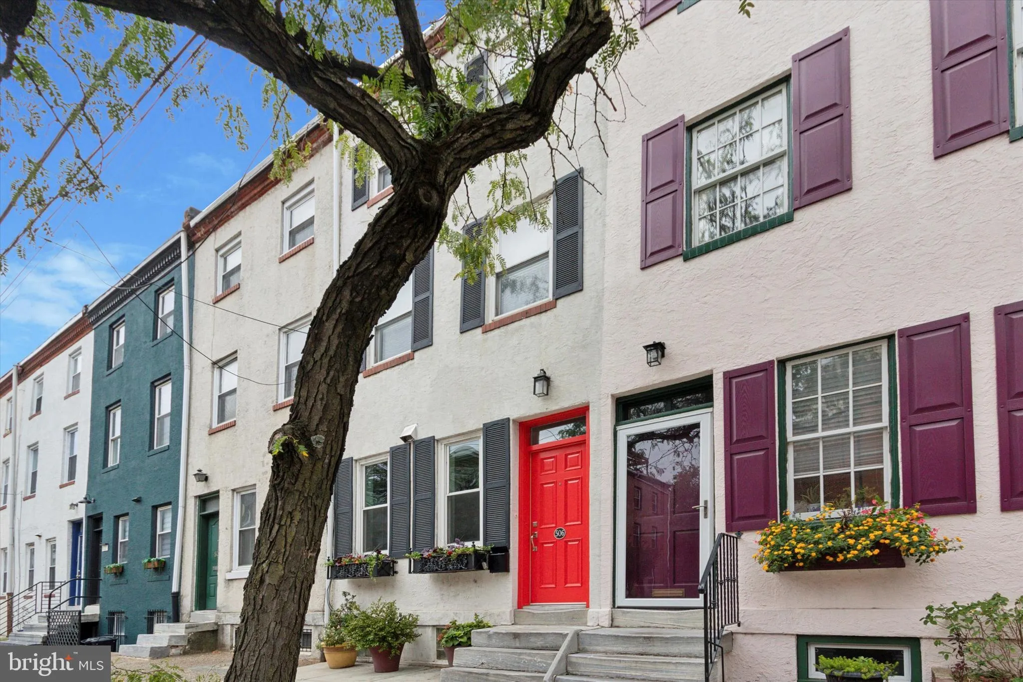 Philadelphia, Pennsylvania 19146, United States, 3 Bedrooms Bedrooms, ,2 BathroomsBathrooms,Residential,Contingent,42267