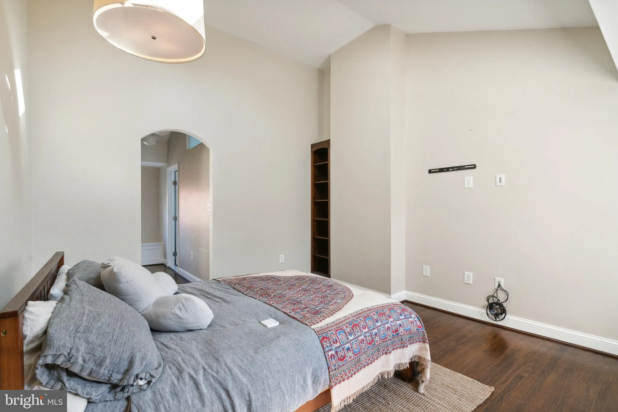 Philadelphia, Pennsylvania 19146, United States, 3 Bedrooms Bedrooms, ,2 BathroomsBathrooms,Residential,Contingent,42267