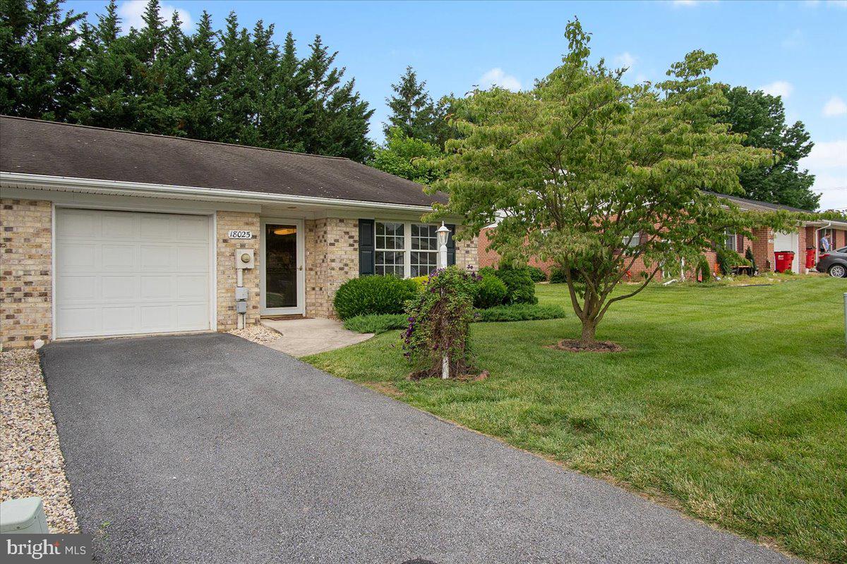 PIN OAK TERRACE - Residential