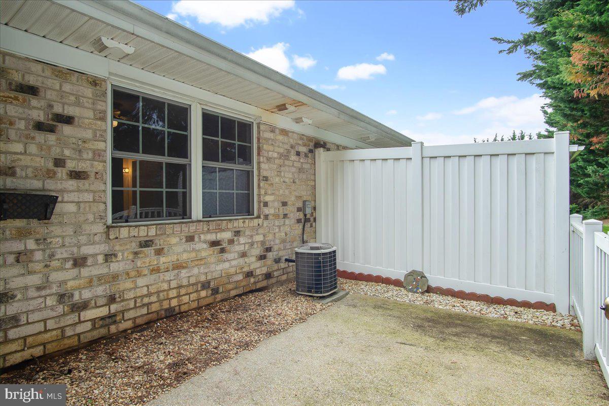 PIN OAK TERRACE - Residential