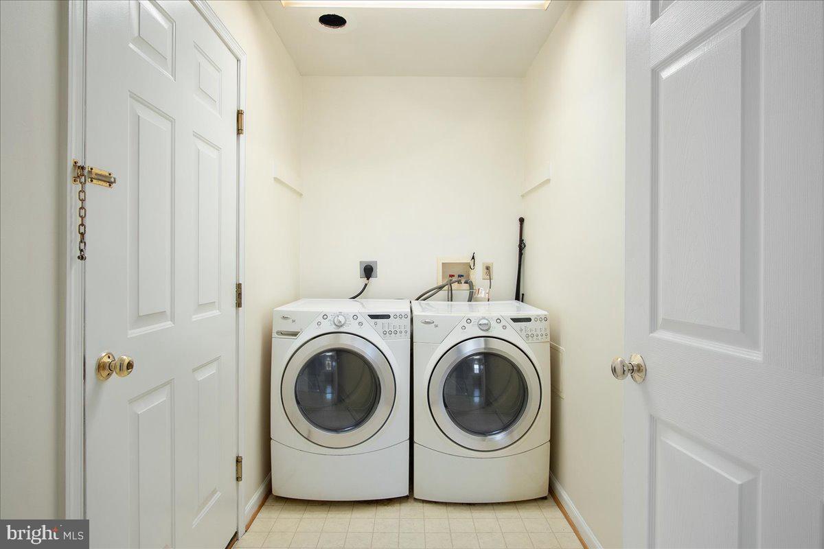 PIN OAK TERRACE - Residential