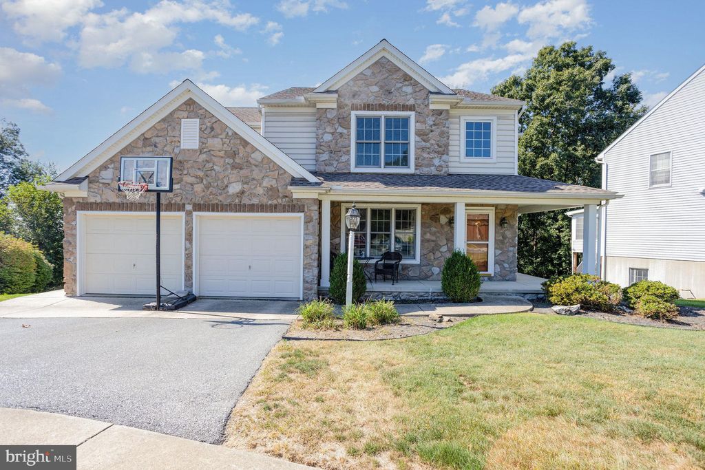 Photo of 227 Eagle Path, MOUNTVILLE, PA 17554 (MLS # PALA2075982)