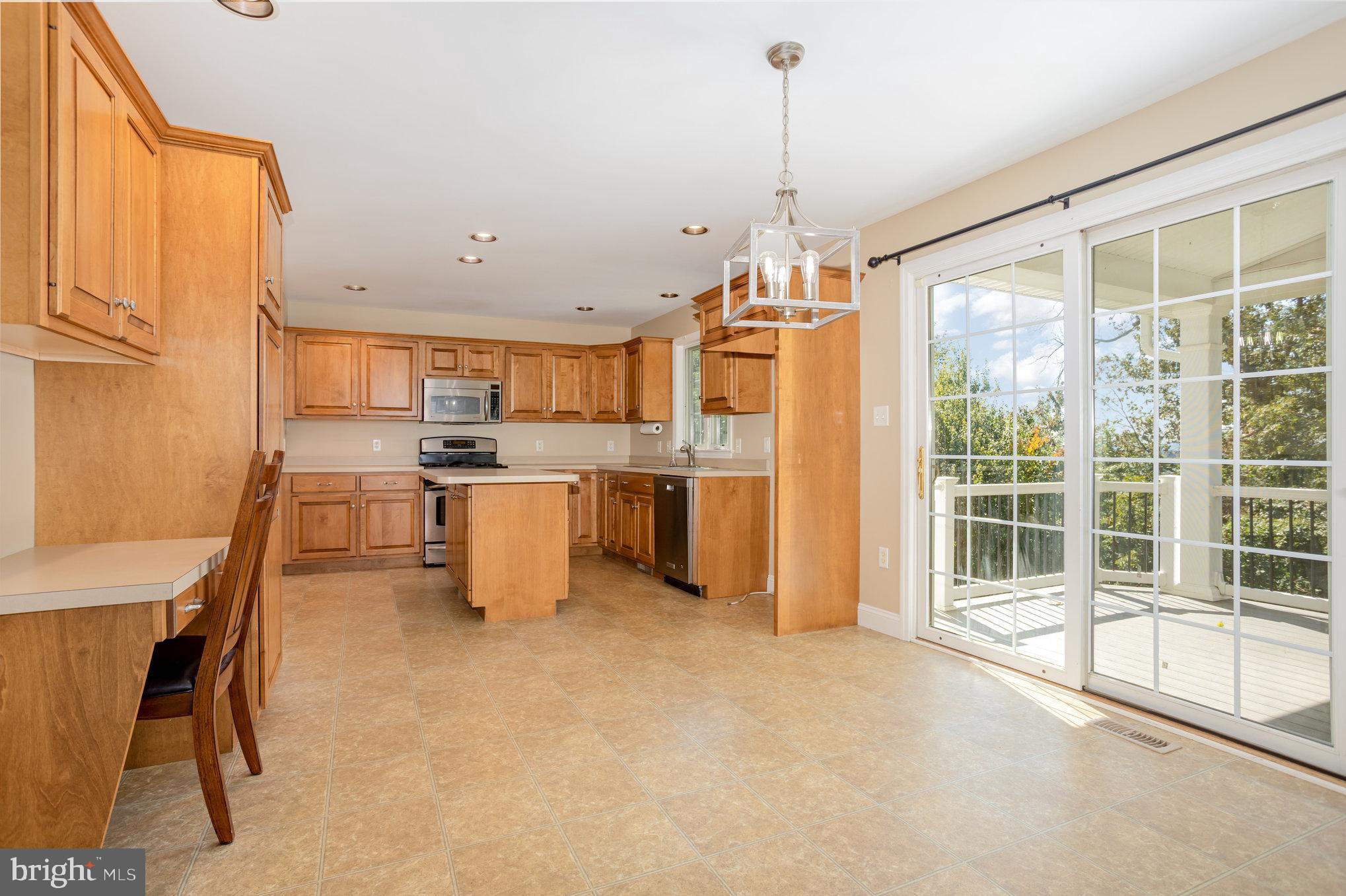 MANOR TWP - Residential