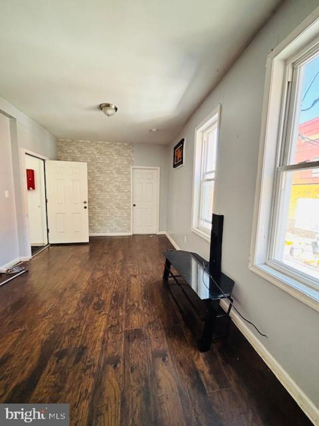 Photo of 240 - 42 W Glenwood Avenue #2ND FL, PHILADELPHIA, PA 19140 (MLS # PAPH2538408)