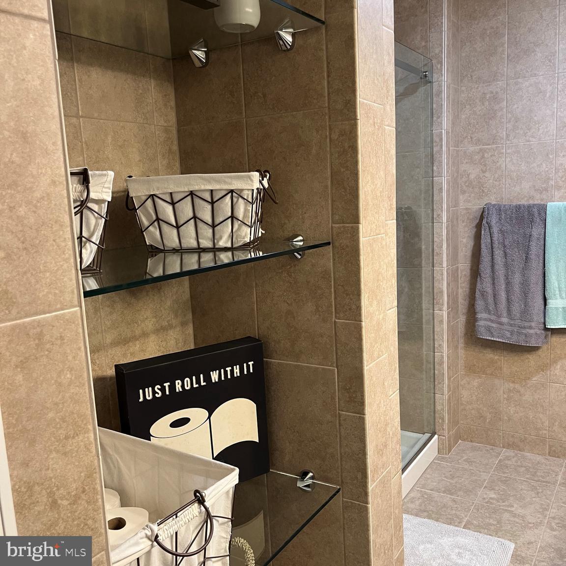 YARDLEY COMMONS - Residential Lease