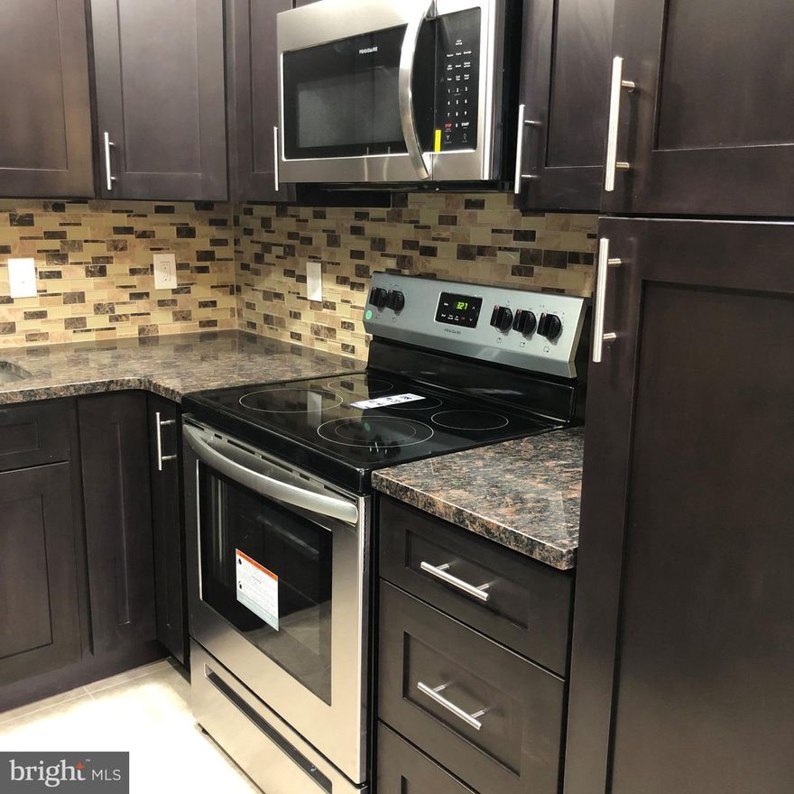 Every square inch of this one bedroom, one bath second floor condo has been renovated within that last few years! Newer stainless-steel appliances, granite counters, plenty of natural light, exposed brick wall in the dining area, hardwood floors, plenty of closet space, tiled full bath with custom, oversized glass shower, in-unit laundry and so much more! Association pool. Convenient to shopping, dining and 95. Walking distance to downtown Yardley as well as to the train station (Septa) and the tow path. And just when you thought it didn't get any better. . . it does! Rent includes electric, heat, air conditioning, water, sewer, trash, and pool pass! Owner pays monthly association dues. Pets considered on a case-by-case basis. Applicants are to complete PAR Rental All Applicants to provide a Rent Spree application. Credit report to be furnished with a credit score.