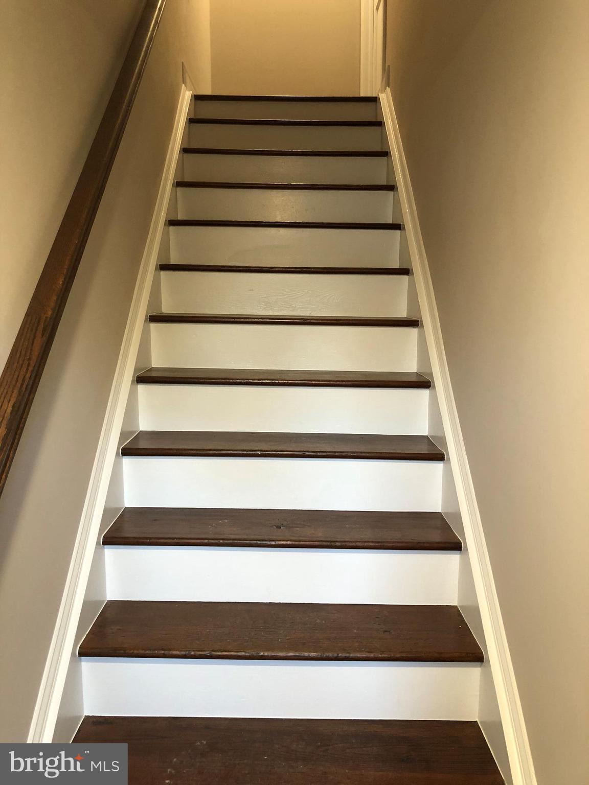 YARDLEY COMMONS - Residential Lease