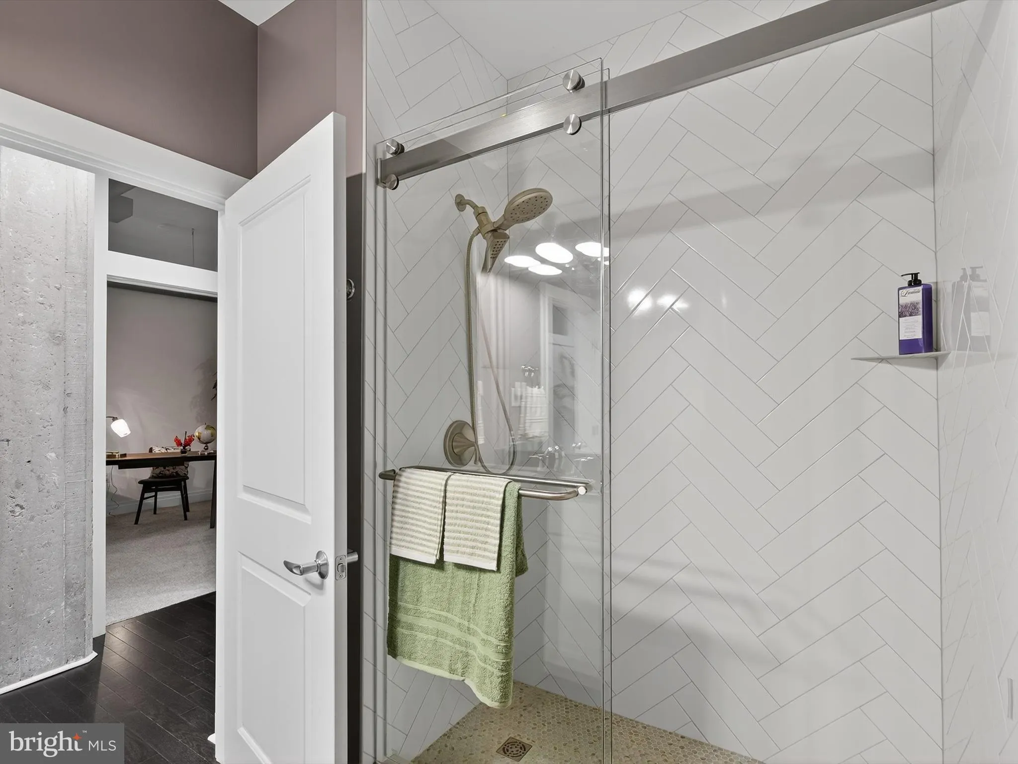 Lancaster, Pennsylvania 17603, United States, 2 Bedrooms Bedrooms, ,2 BathroomsBathrooms,Residential,Active,213354