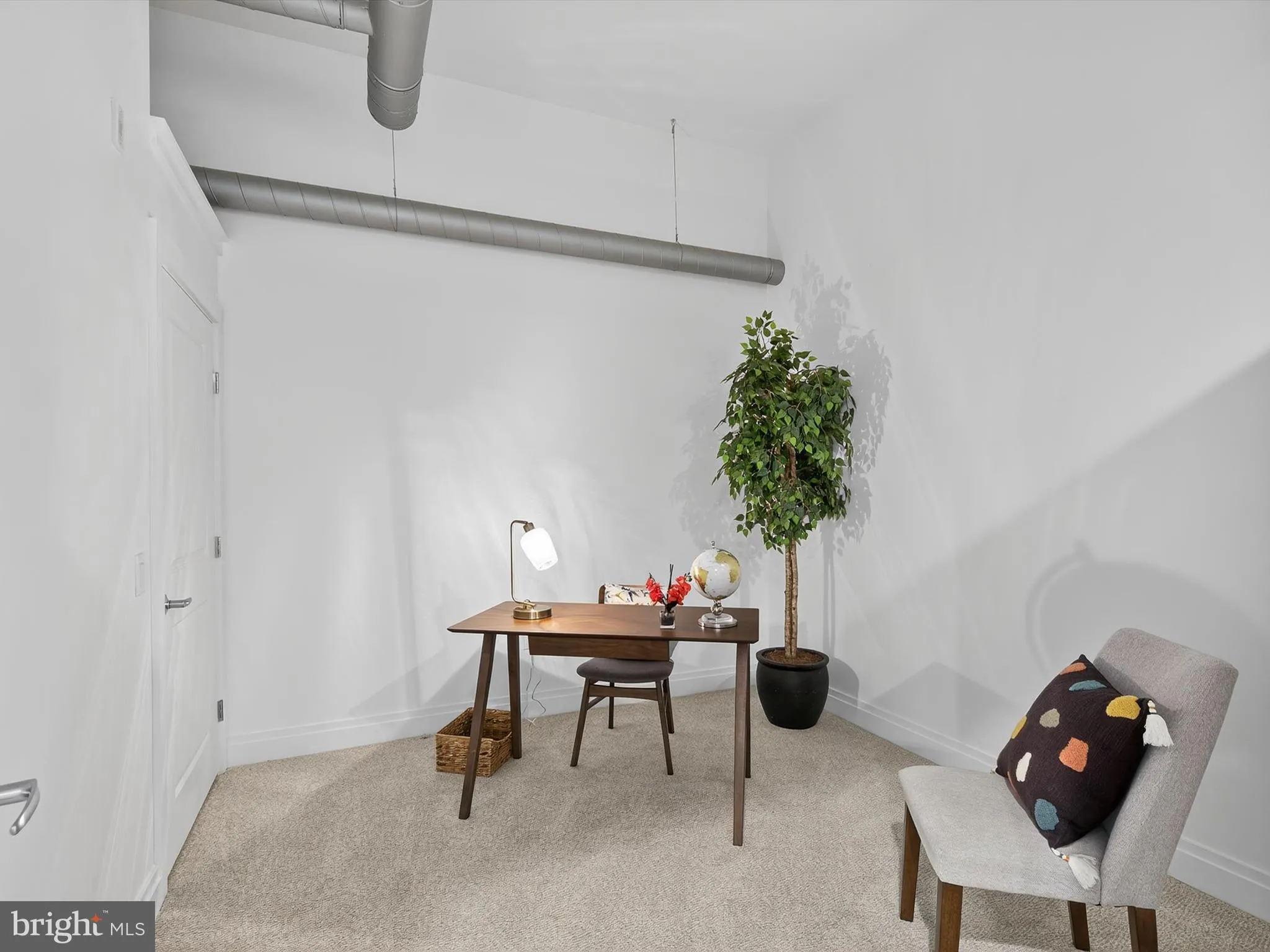 Lancaster, Pennsylvania 17603, United States, 2 Bedrooms Bedrooms, ,2 BathroomsBathrooms,Residential,Active,213354