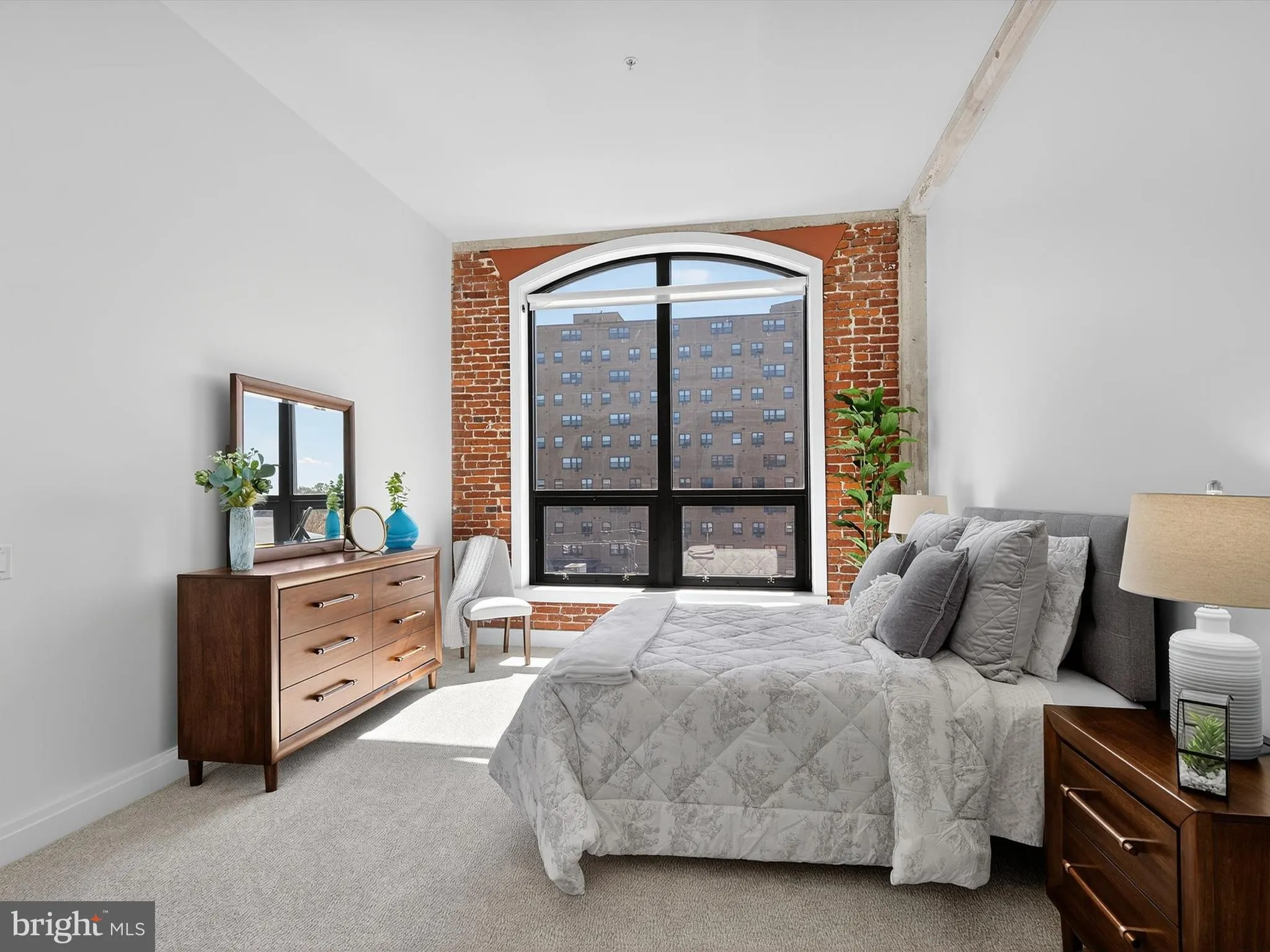 Lancaster, Pennsylvania 17603, United States, 2 Bedrooms Bedrooms, ,2 BathroomsBathrooms,Residential,Active,213354