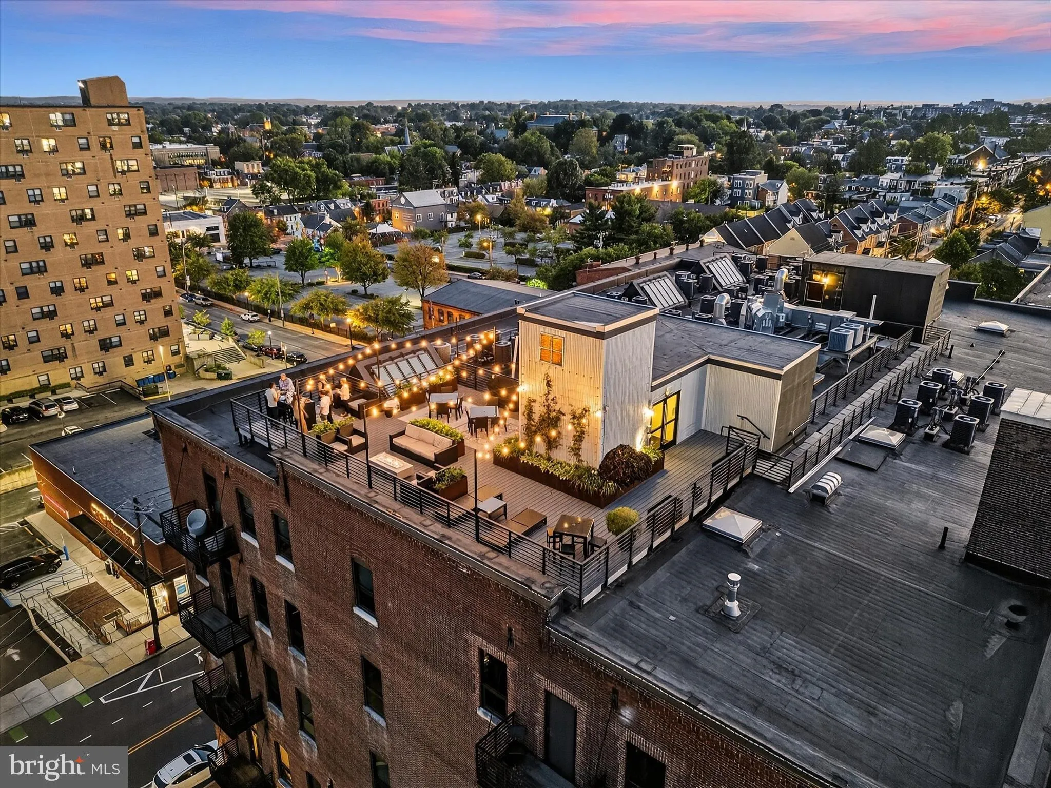 Lancaster, Pennsylvania 17603, United States, 2 Bedrooms Bedrooms, ,2 BathroomsBathrooms,Residential,Active,213354