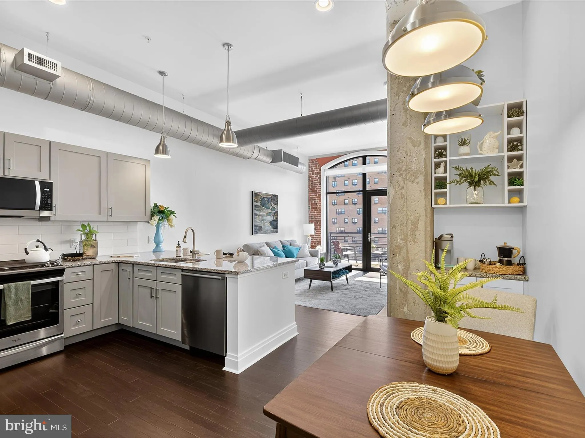 Lancaster, Pennsylvania 17603, United States, 2 Bedrooms Bedrooms, ,2 BathroomsBathrooms,Residential,Active,213354