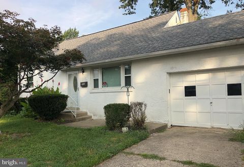 722 MAPLE AVENUE GLENSIDE PA 19038