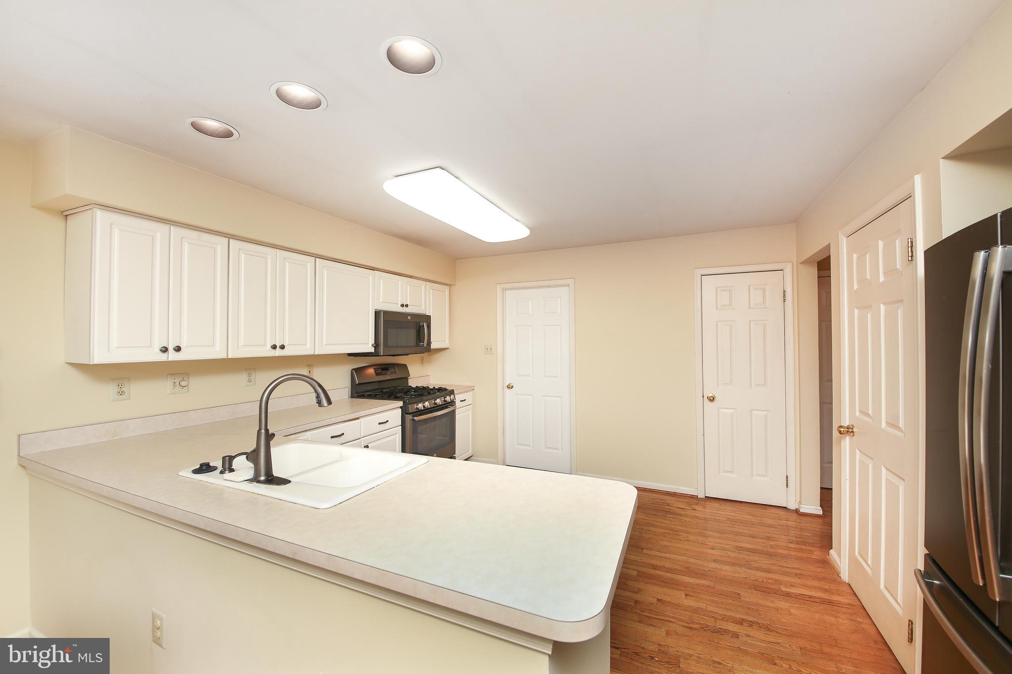 MONTGOMERY GREENE - Residential