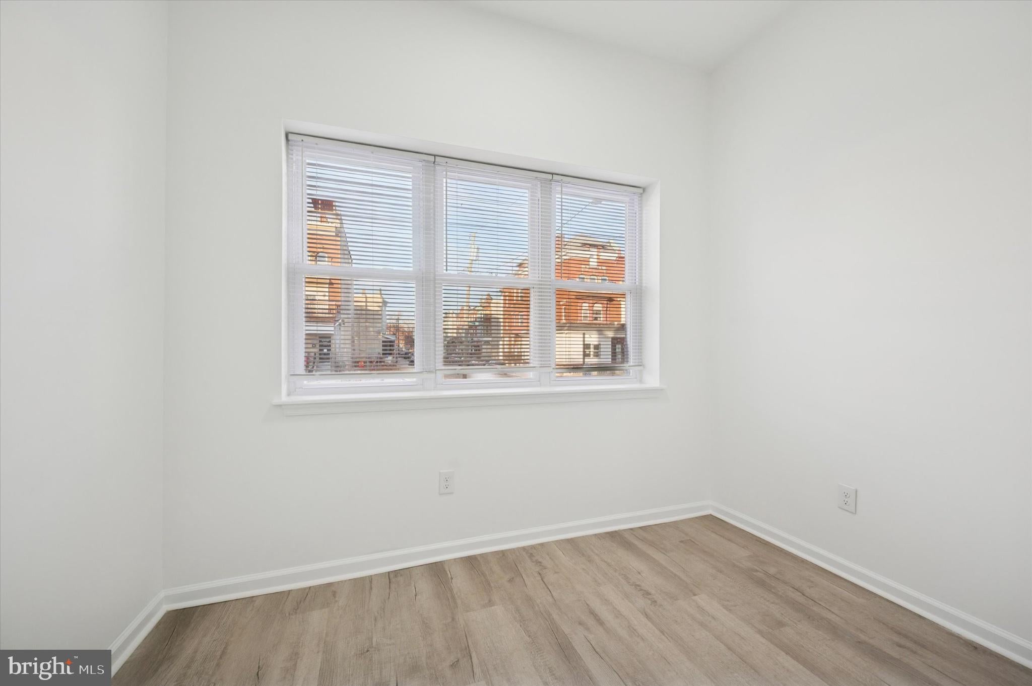 1418 W ERIE AVENUE 3
