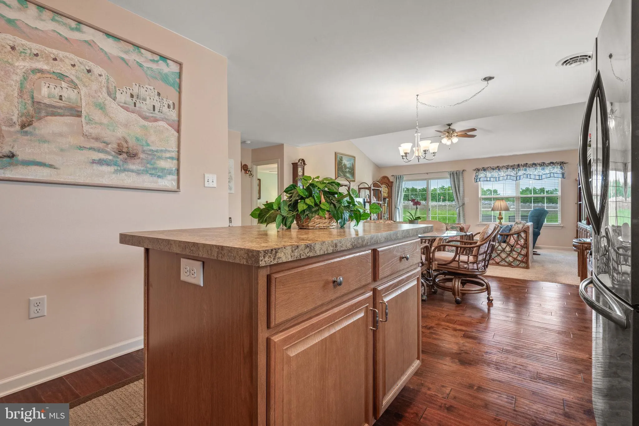 Lancaster, Pennsylvania 17603, United States, 3 Bedrooms Bedrooms, ,3 BathroomsBathrooms,Residential,Pending,143129