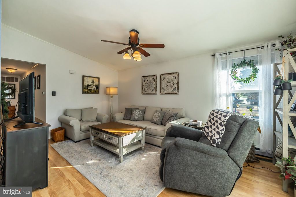 Photo of 858 Avenue E #E, LANGHORNE, PA 19047 (MLS # PABU2112082)