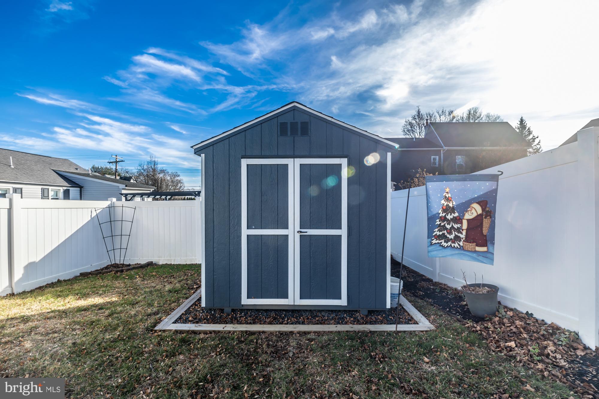 LANGHORNE MANOR - Residential