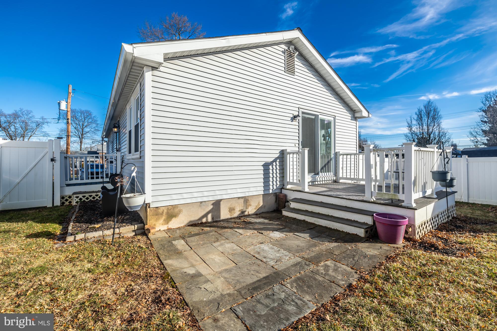 LANGHORNE MANOR - Residential