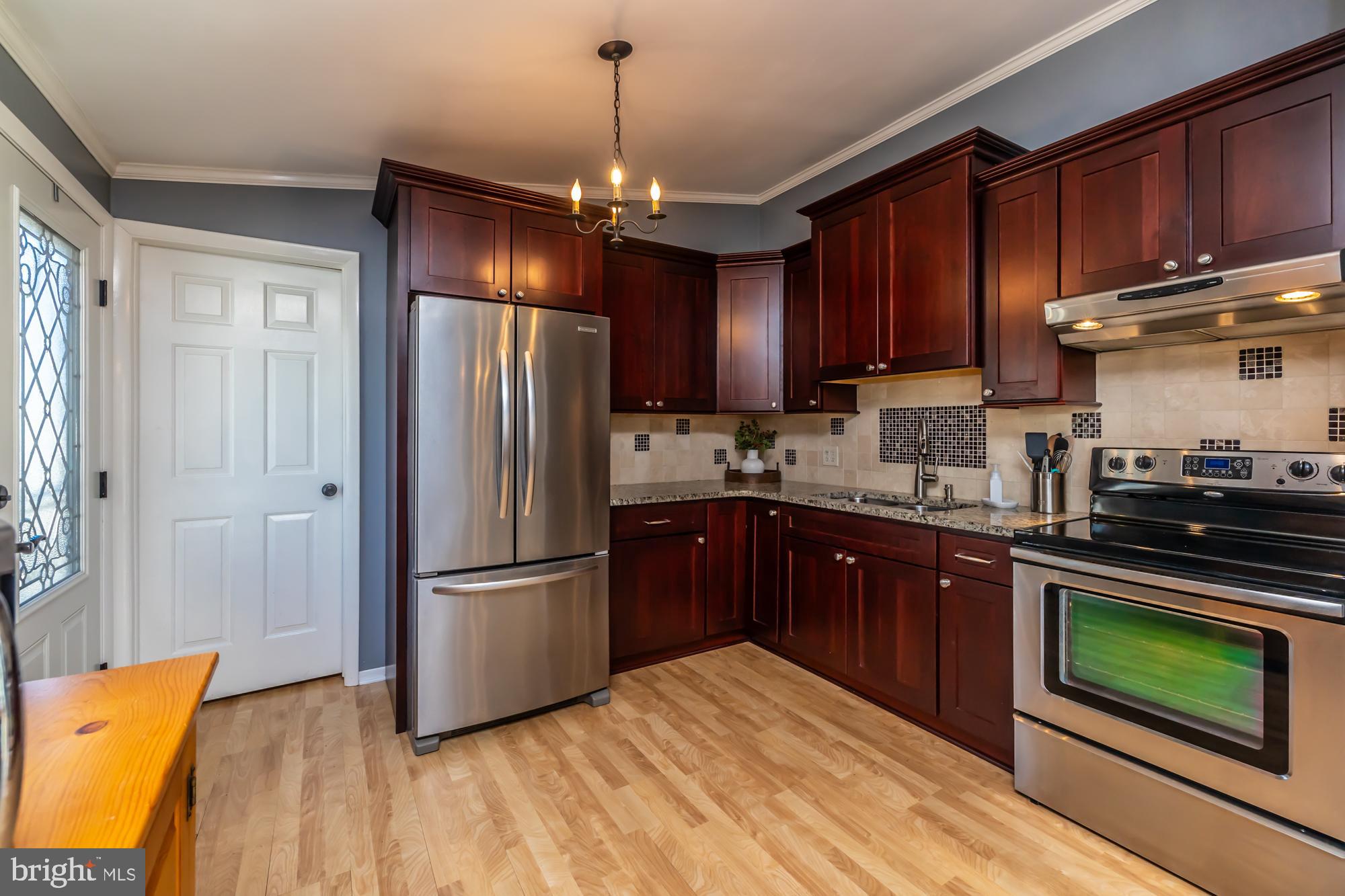 LANGHORNE MANOR - Residential