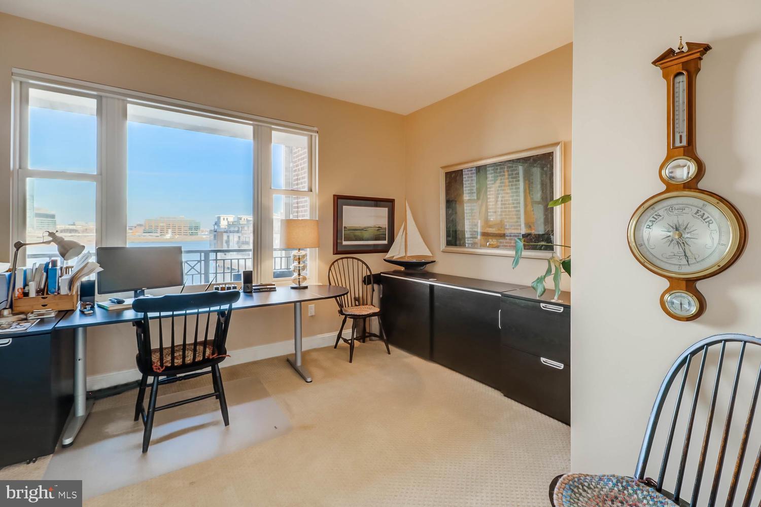 THE RITZ-CARLTON RESIDENCES - Residential