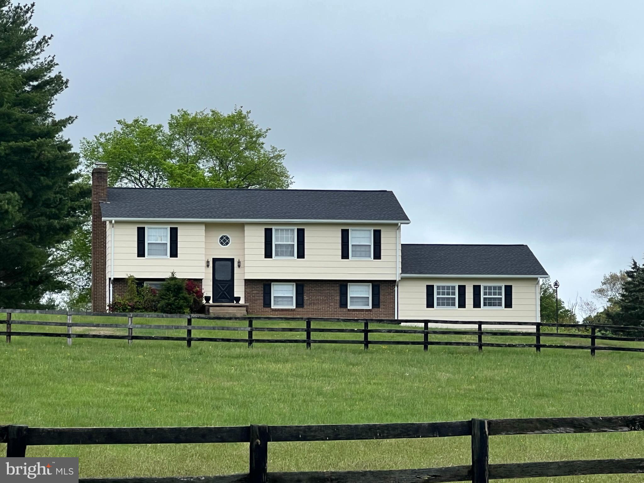 SPRINGDALE - Residential