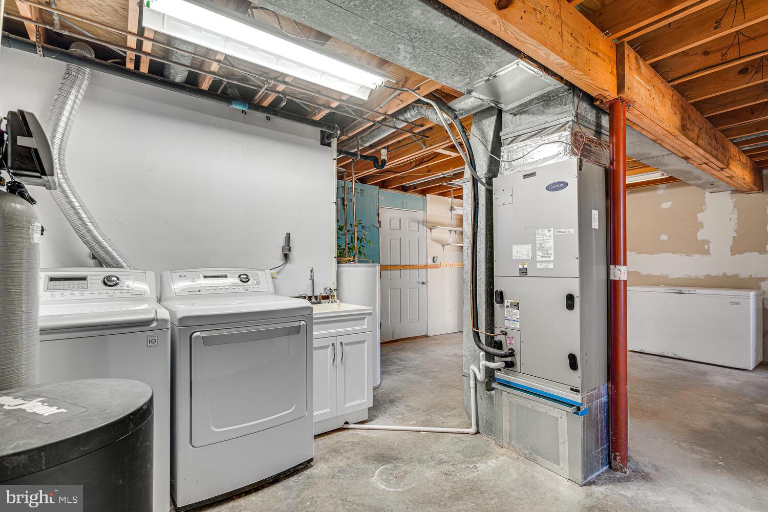 SPRINGDALE - Residential