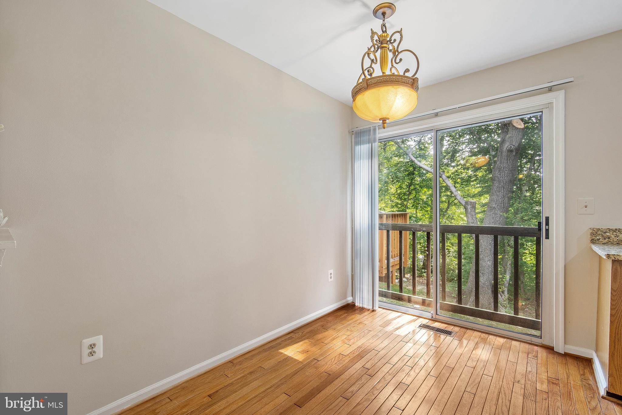 SILVER SPRING CNTRY CLUB - Residential