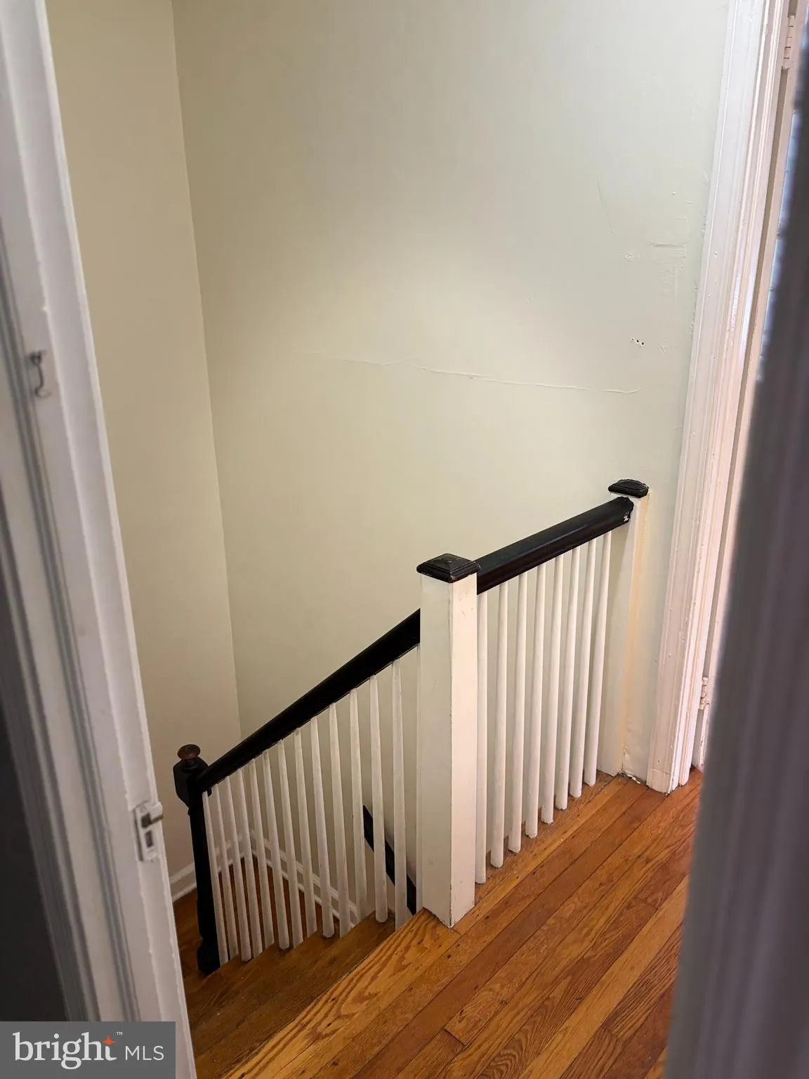 Philadelphia, Pennsylvania 19102, United States, 2 Bedrooms Bedrooms, ,1 BathroomBathrooms,Residential,Pending,134082