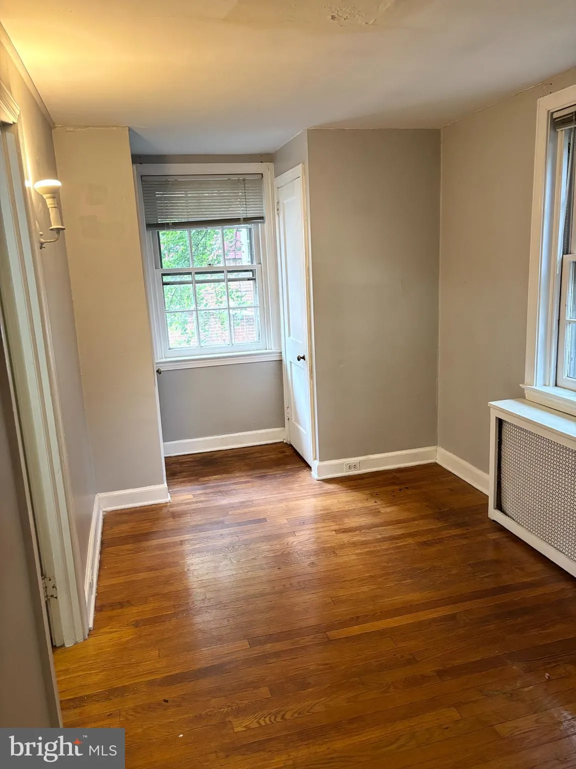 Philadelphia, Pennsylvania 19102, United States, 2 Bedrooms Bedrooms, ,1 BathroomBathrooms,Residential,Pending,134082