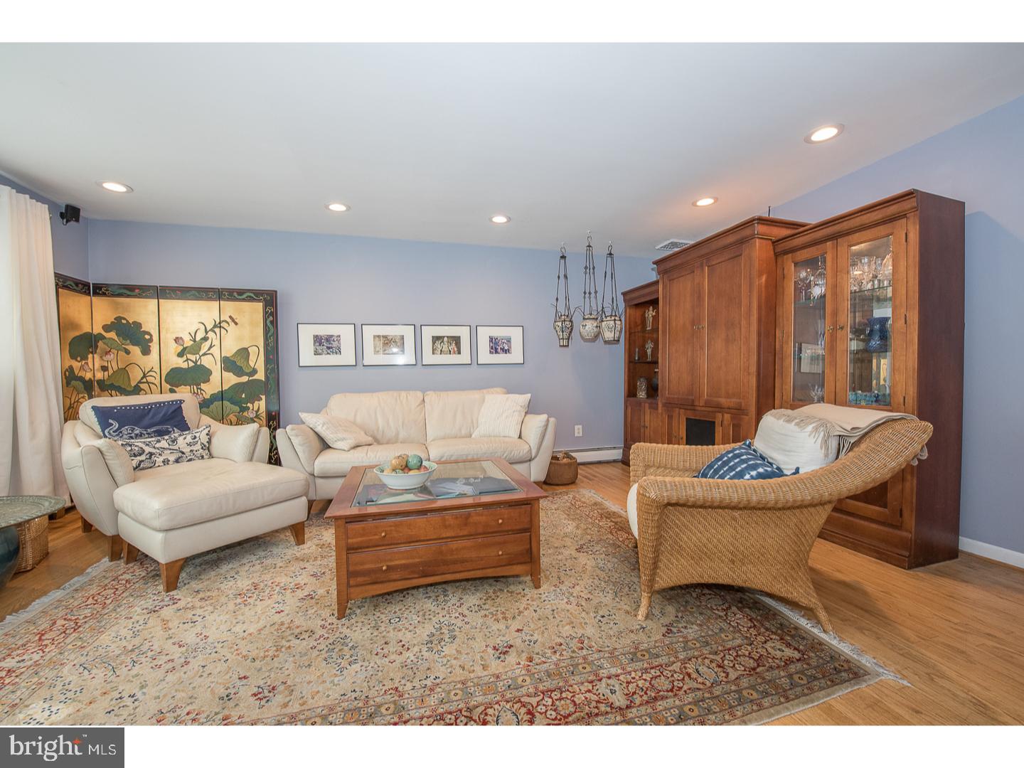 JENKINTOWN - Residential