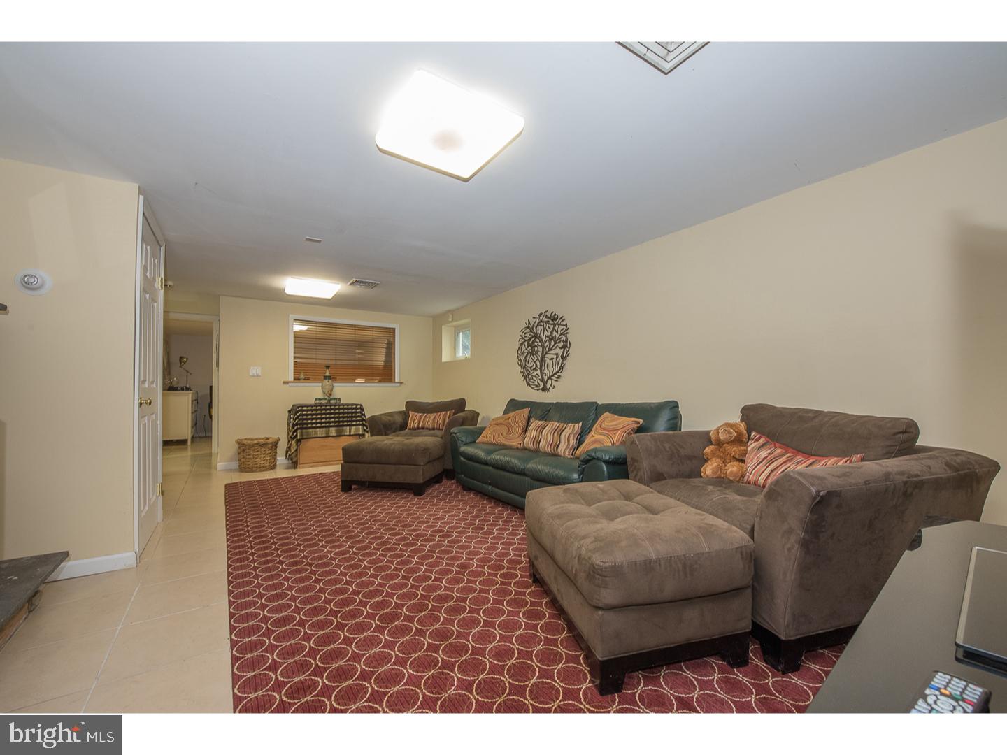 JENKINTOWN - Residential