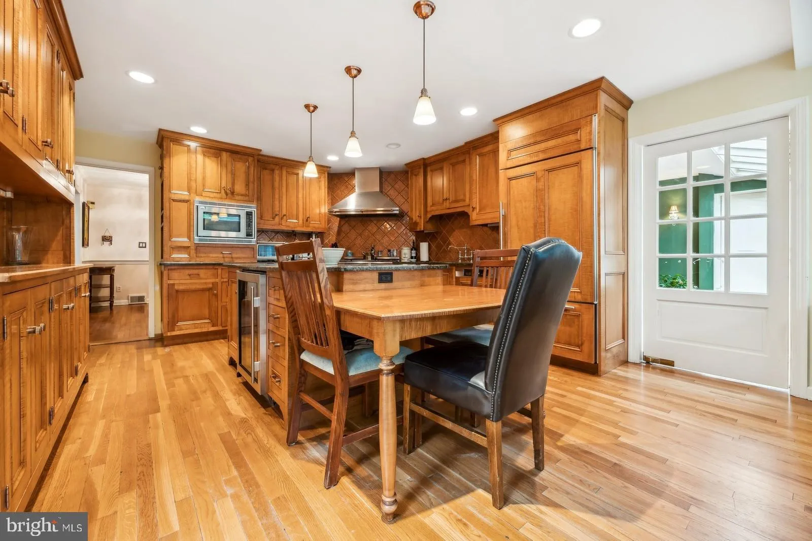 Princeton, New Jersey 08540, United States, 5 Bedrooms Bedrooms, ,5 BathroomsBathrooms,Residential,Pending,41325