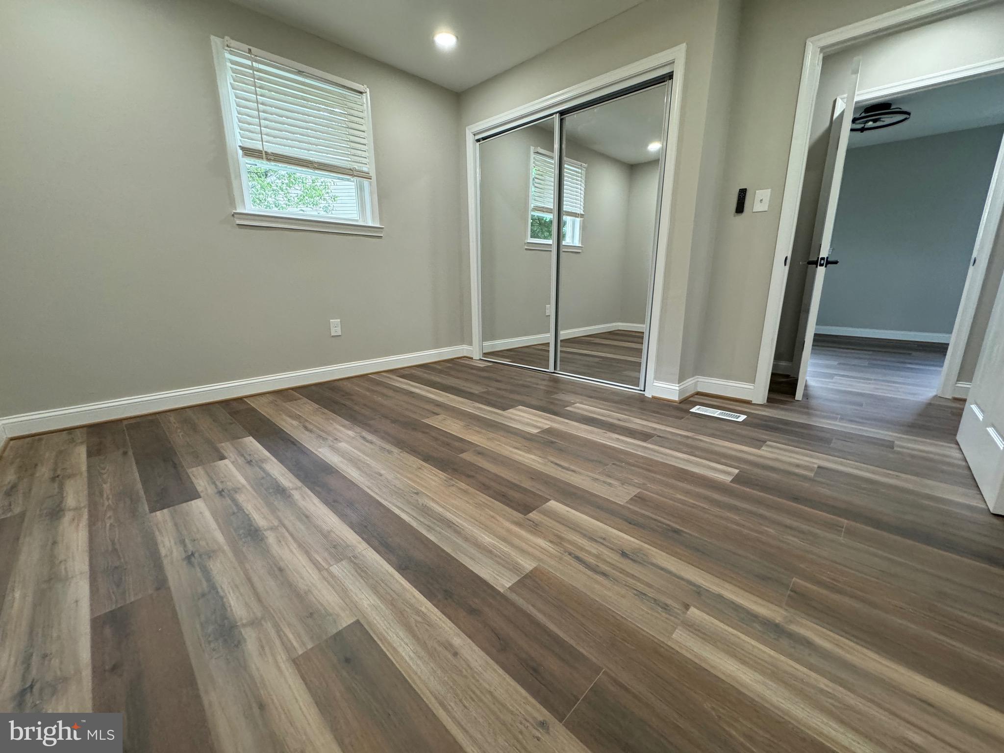 ROBIN HILLS - Residential