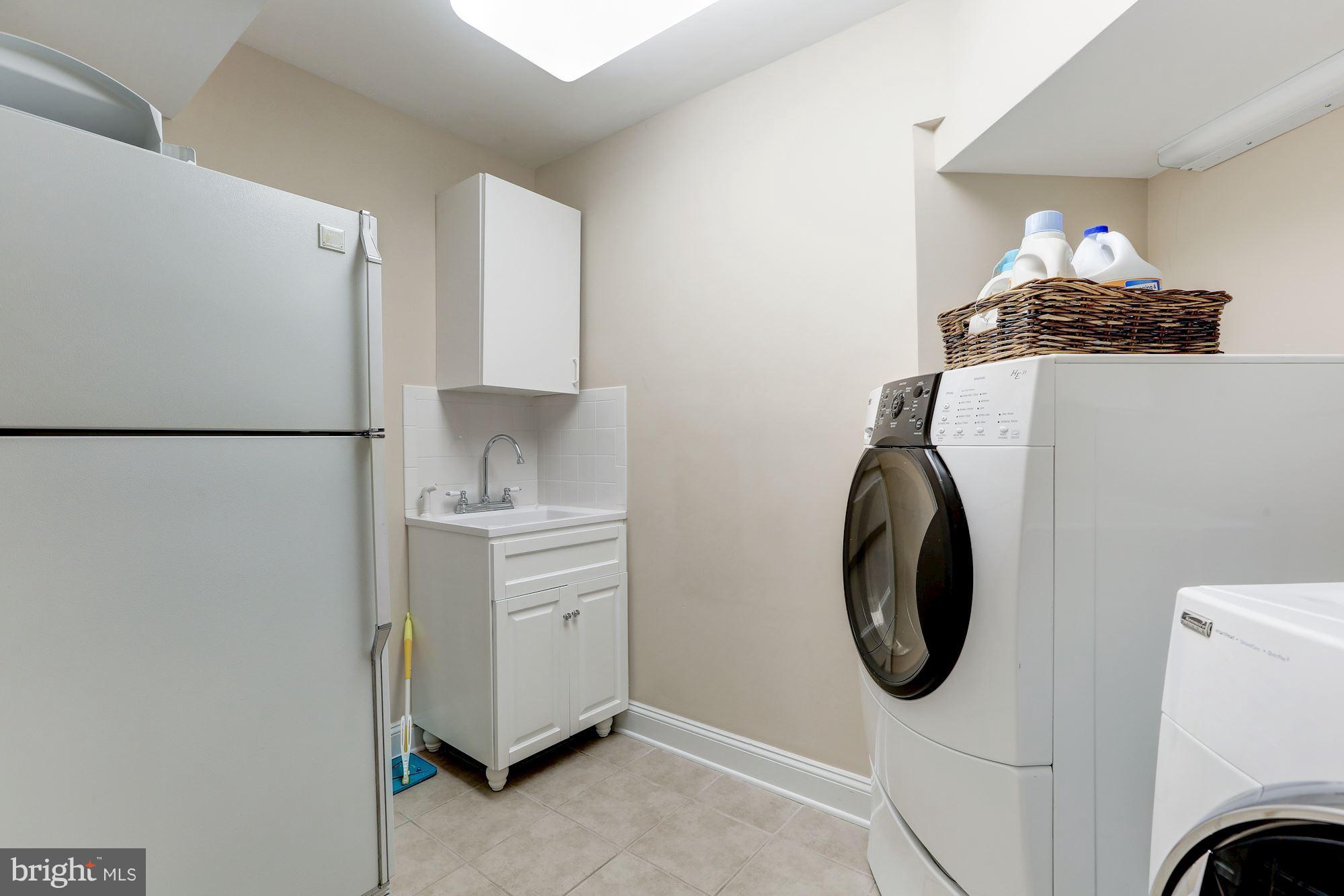 BROOKMONT - Residential