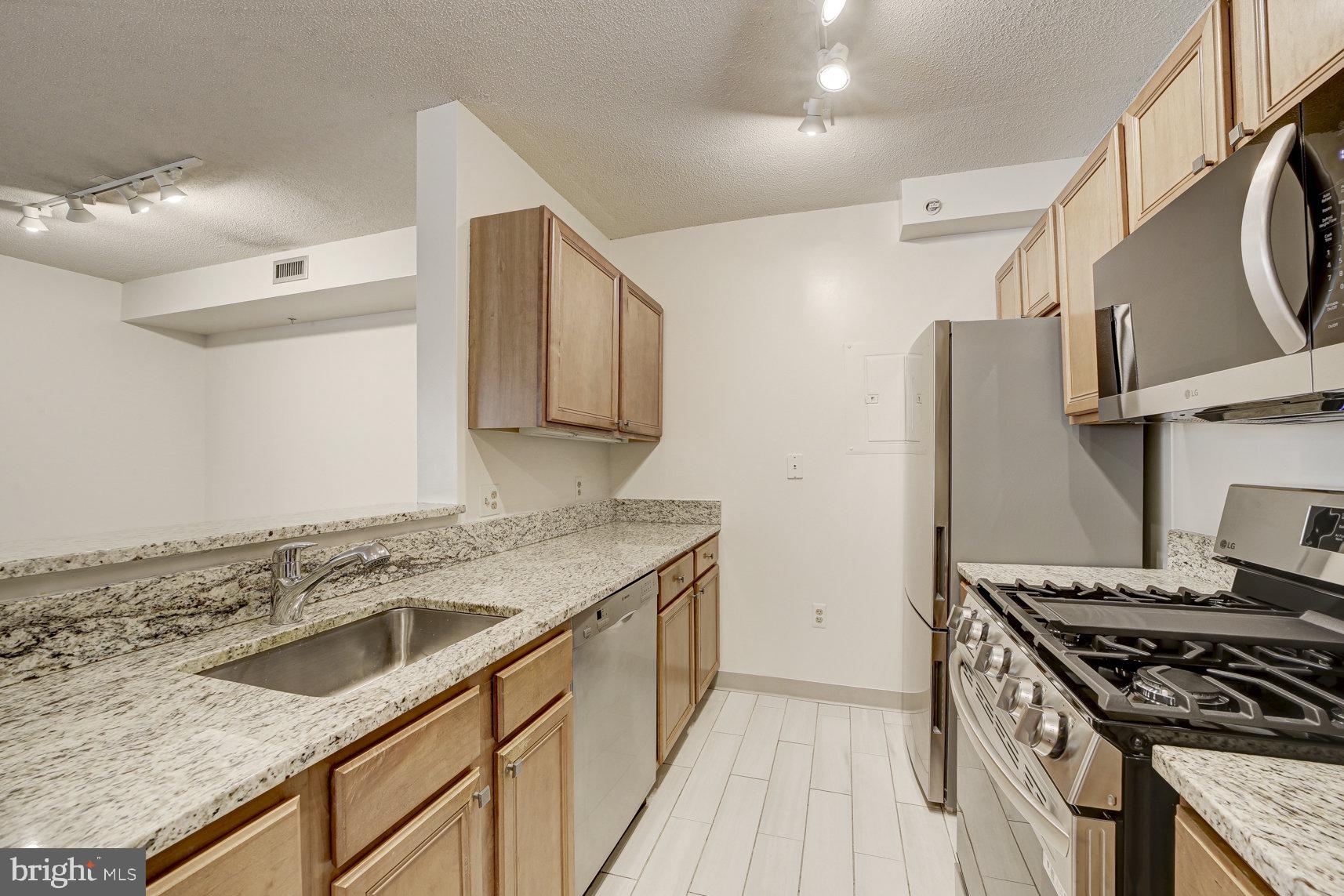 7111 WOODMONT AVENUE 209