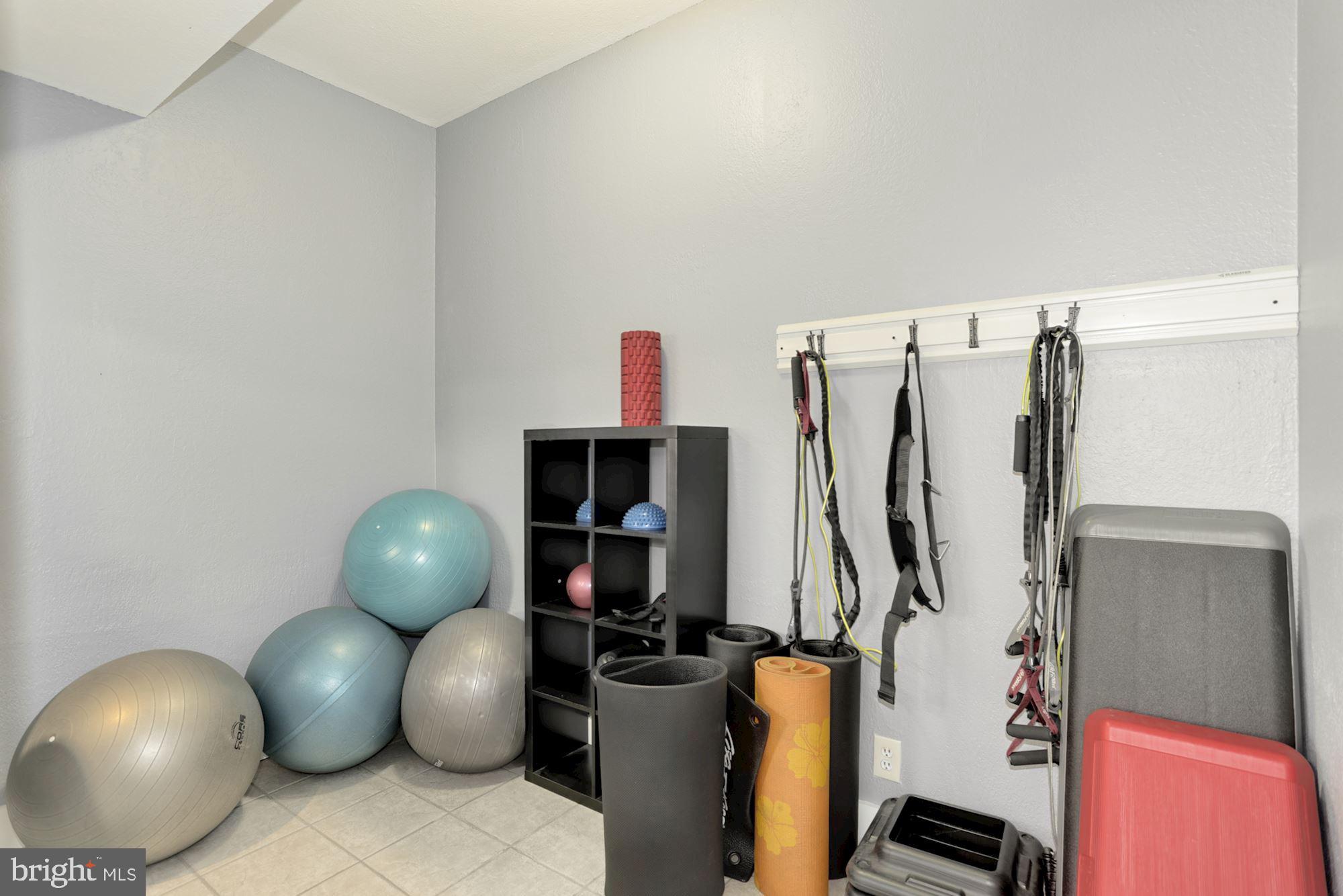 POINTE AT PARK CENTER - Residential