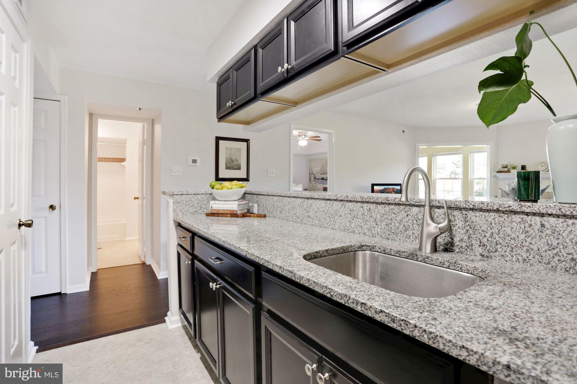 POINTE AT PARK CENTER - Residential