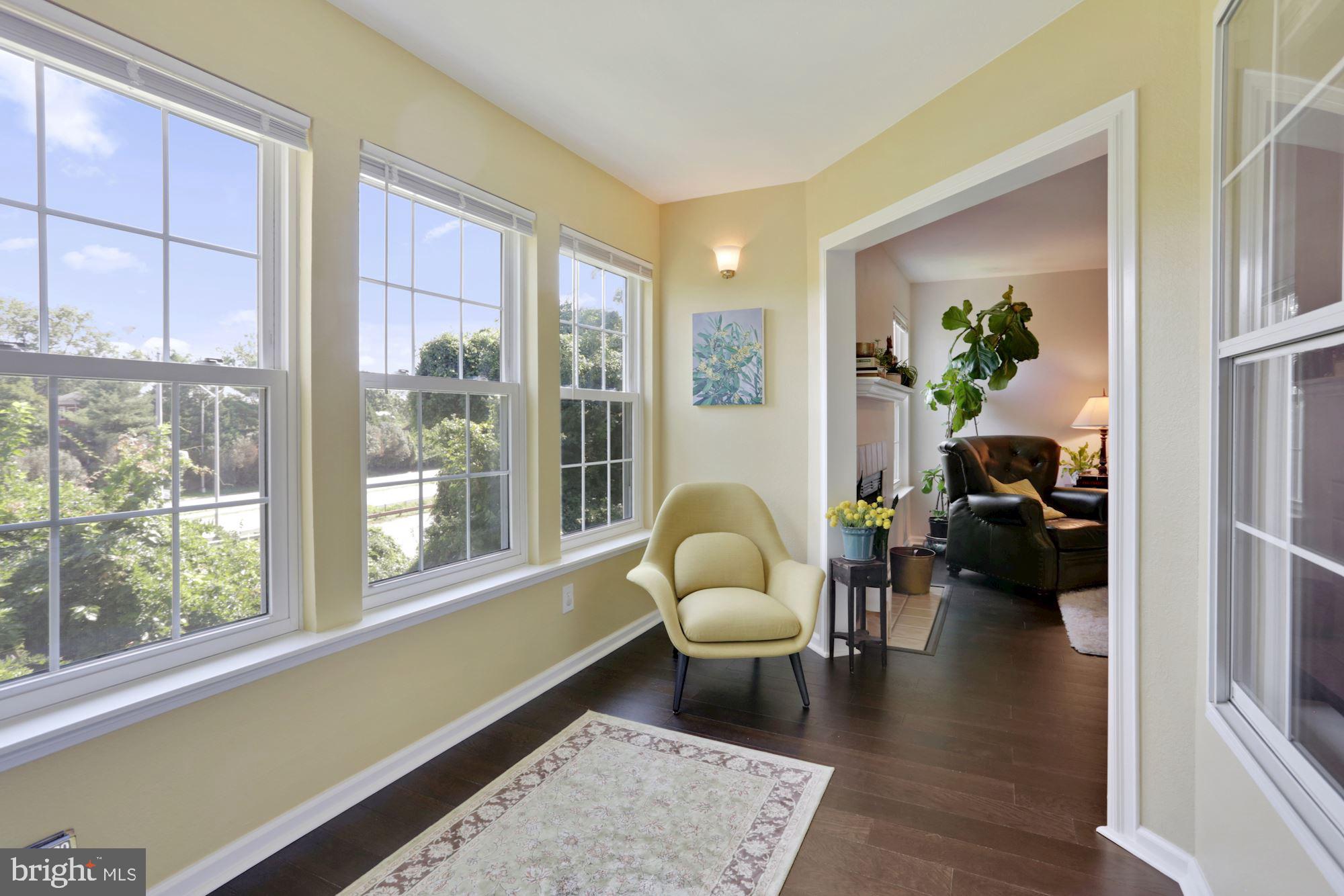 POINTE AT PARK CENTER - Residential